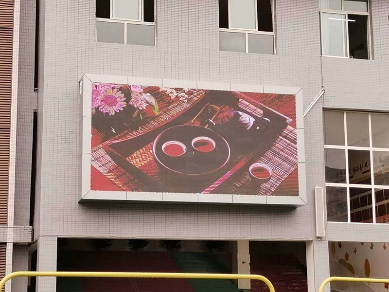 led顯示屏如何應(yīng)對夏季高溫？